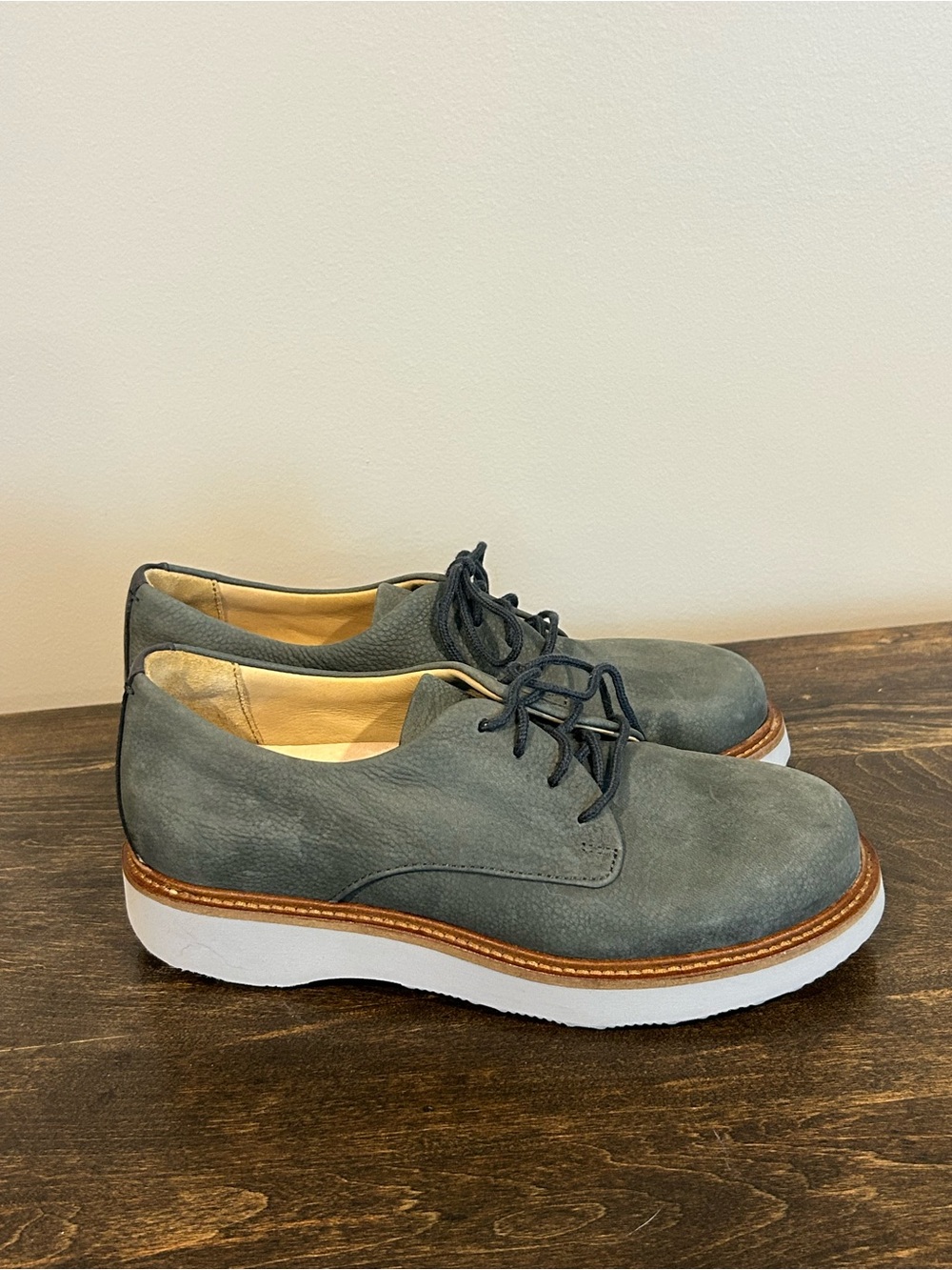 Women's Grey Suede Lace-Up Platform Sneakers